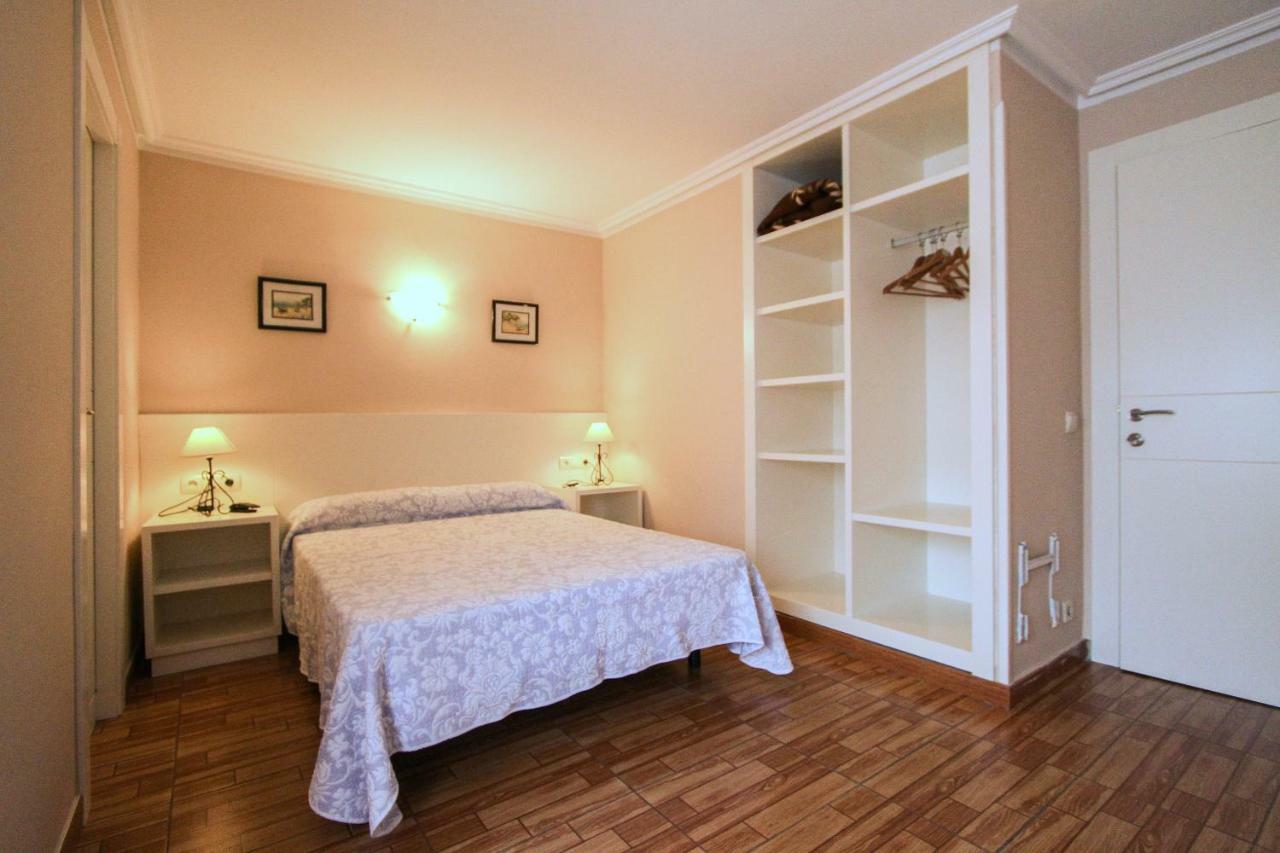 Pension San Jorge Nueva De Llanes Exterior photo