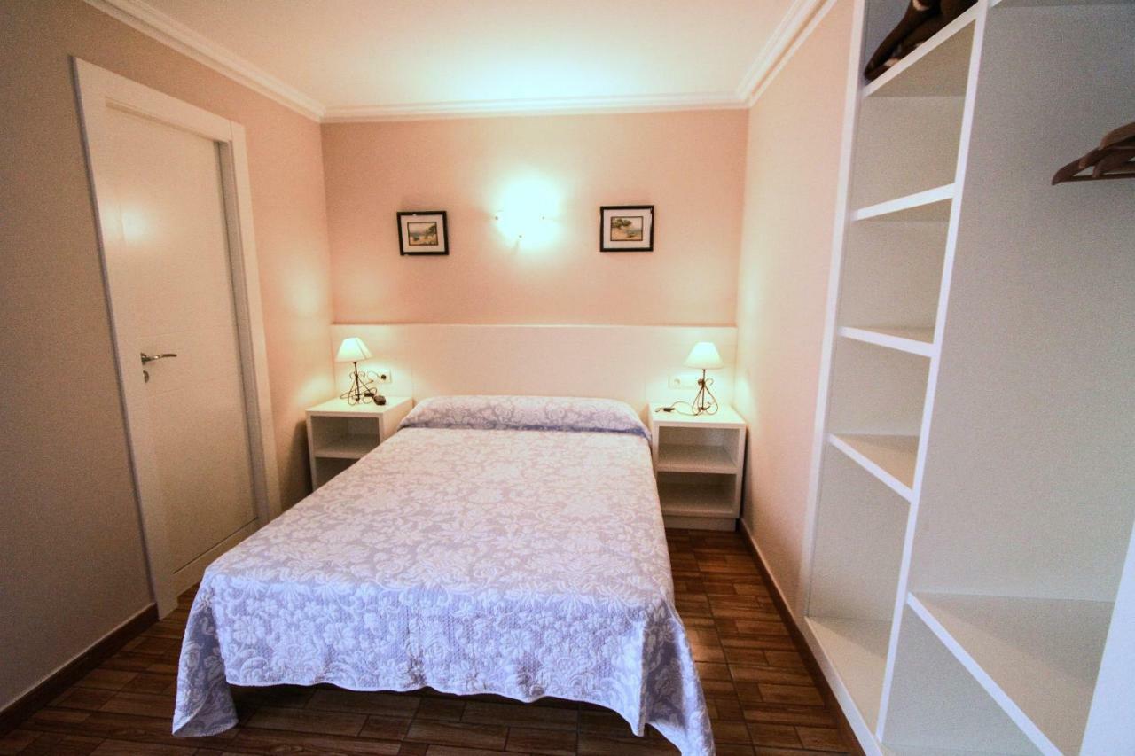 Pension San Jorge Nueva De Llanes Exterior photo